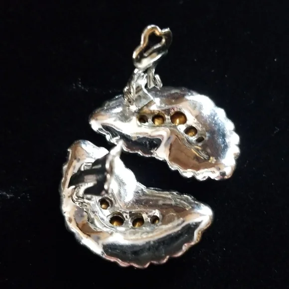 Vintage Mid Century 1950s Pink Rhinestone Silver Tone Clip Earrings - Picture 6 of 10